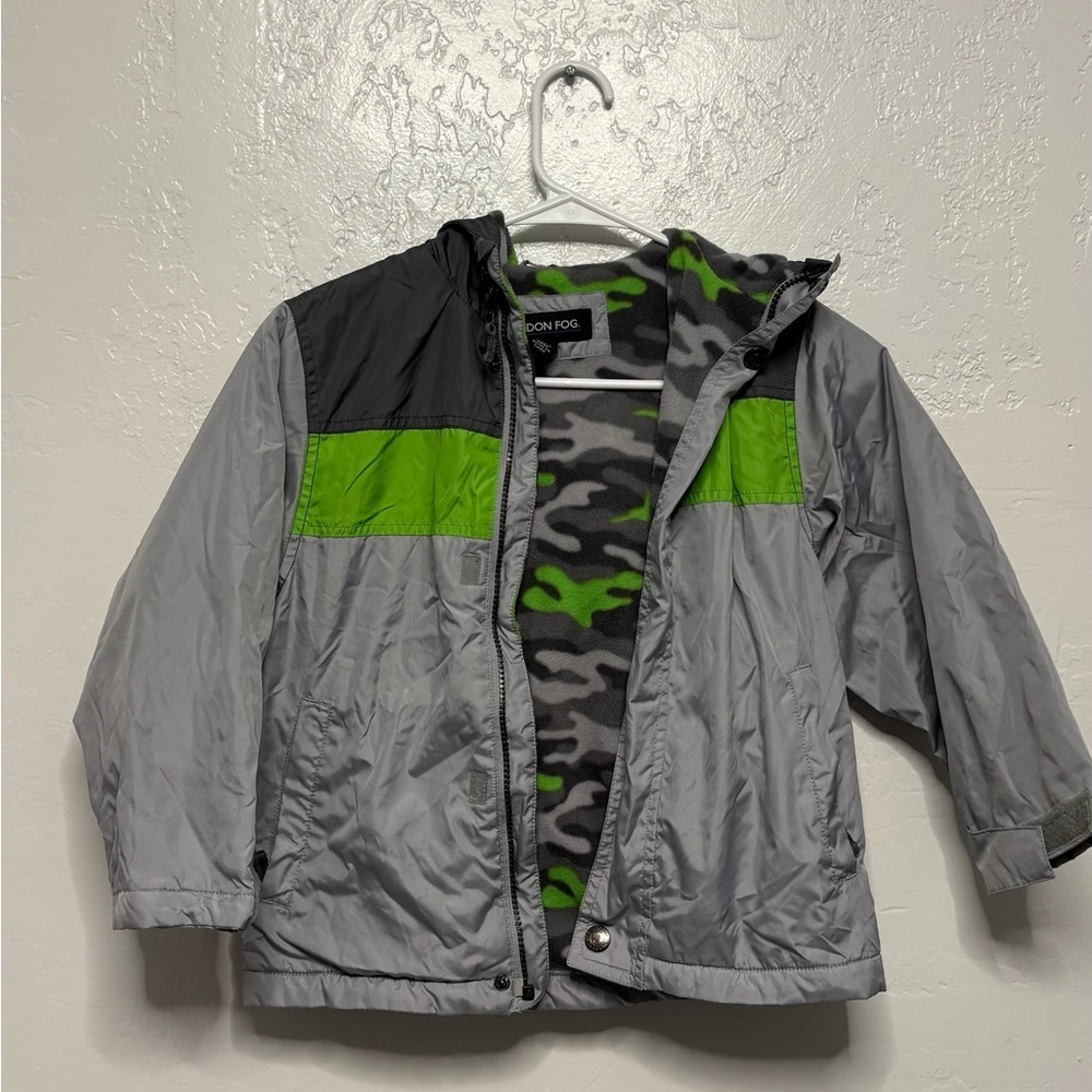 Boys size 7 London fog brand winter reversible jacket, #I1150